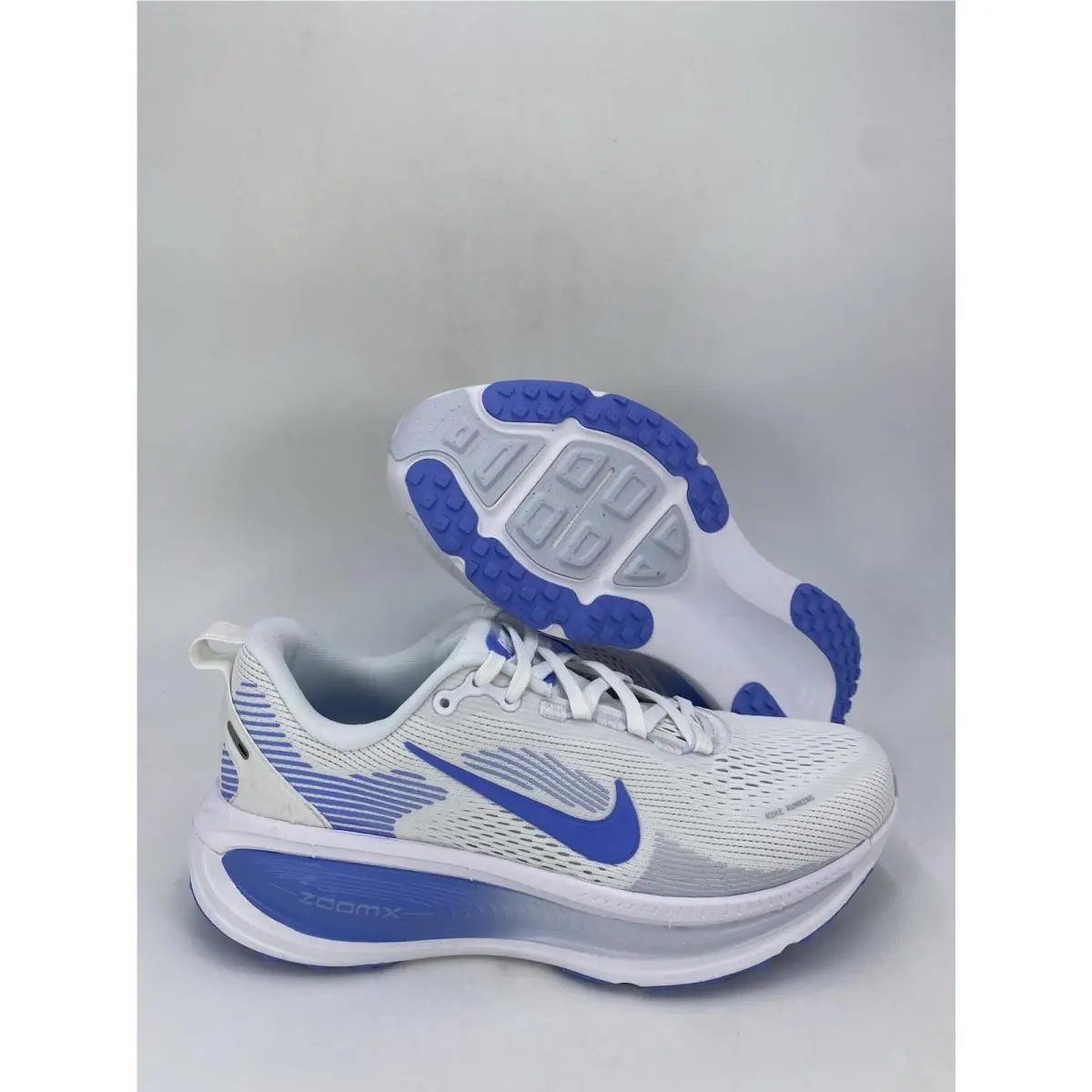 Nike W Vomero 18 White Royal Pulse HM6804 111 Women`s Size 9.5