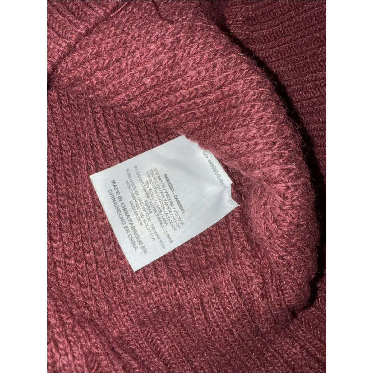 Nike clothing - Gray (UPC: 886912772491) 3