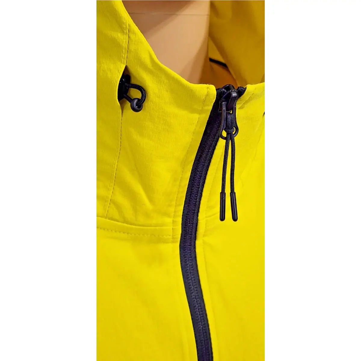 Nike clothing - Yellow 2