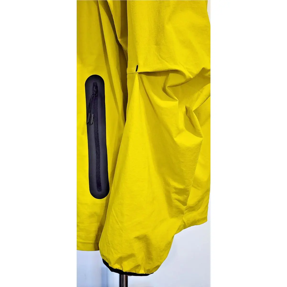 Nike clothing - Yellow 3