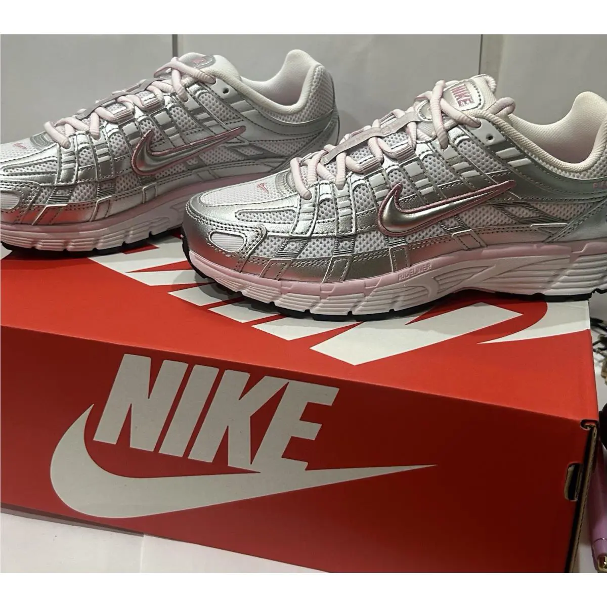 Nike shoes - Nike P-6000 - P-6000 - White Metallic Silver & Pink (UPC: 0198480911364) 5