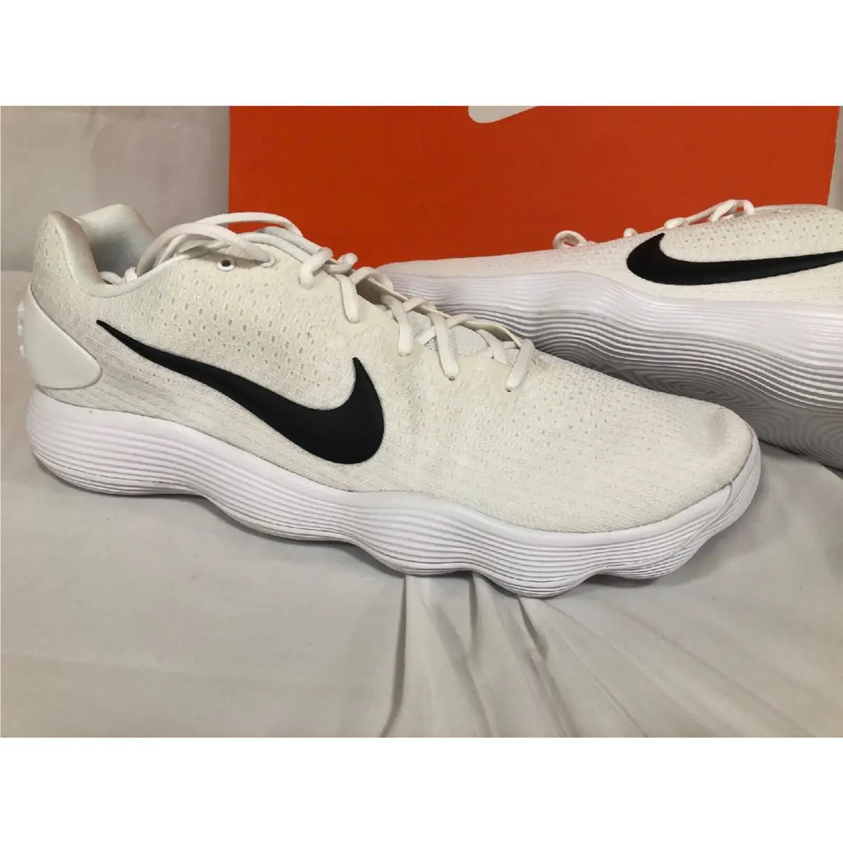 Nike shoes - Nike Hyperdunk TB - Hyperdunk - White/Black (UPC: 884500455559) 0