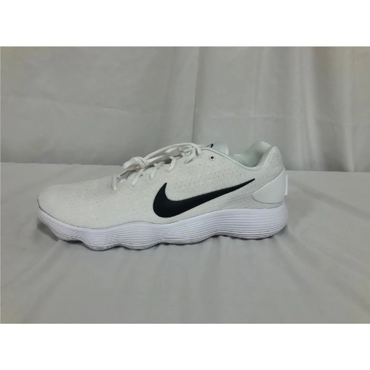 Nike shoes - Nike Hyperdunk TB - Hyperdunk - White/Black (UPC: 884500455559) 1