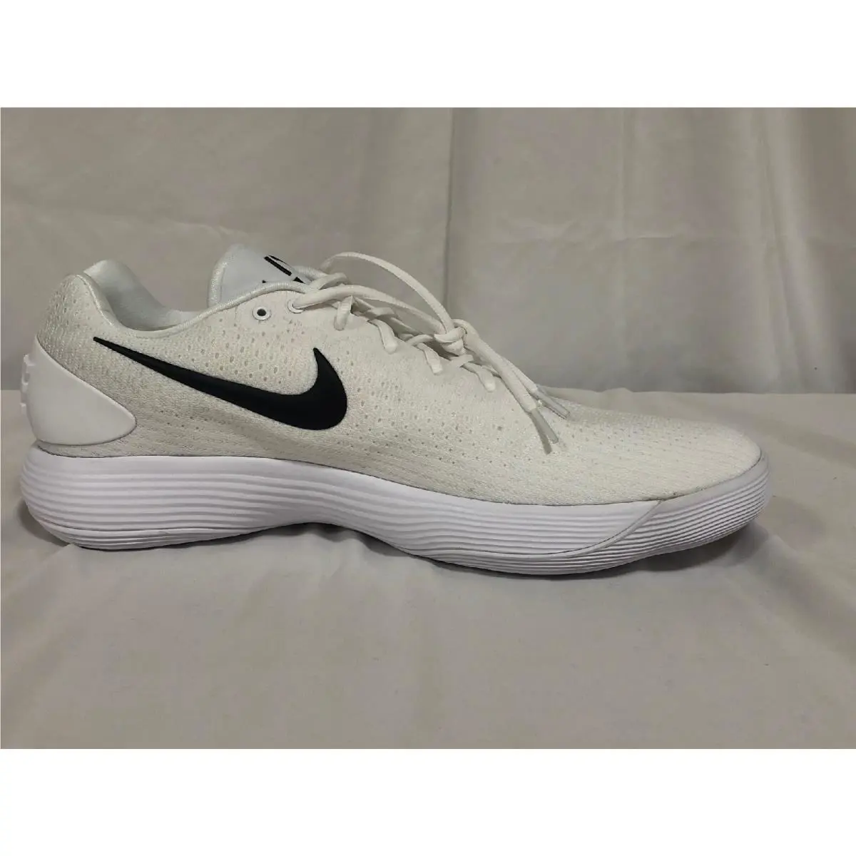 Nike shoes - Nike Hyperdunk TB - Hyperdunk - White/Black (UPC: 884500455559) 2