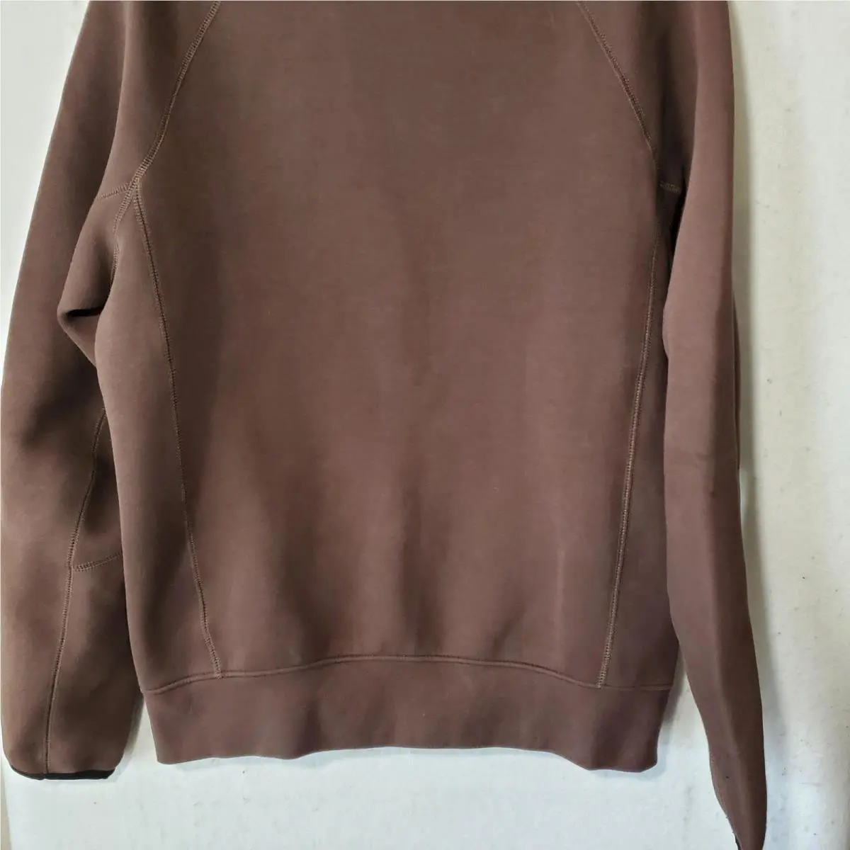 Nike clothing - Brown 9