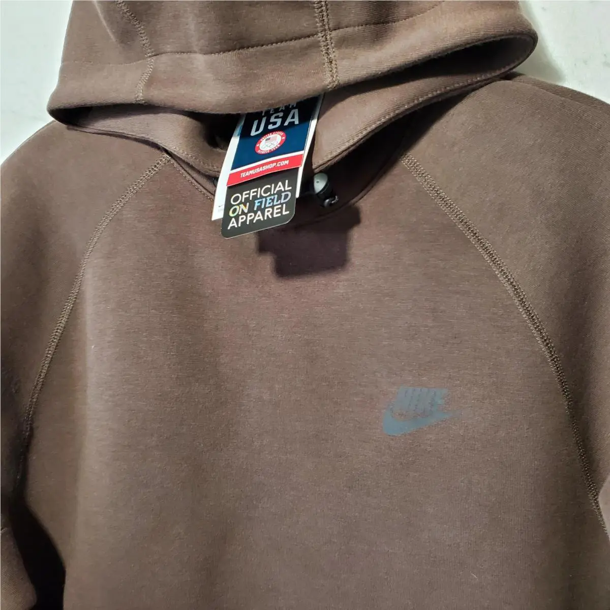 Nike clothing - Brown 2