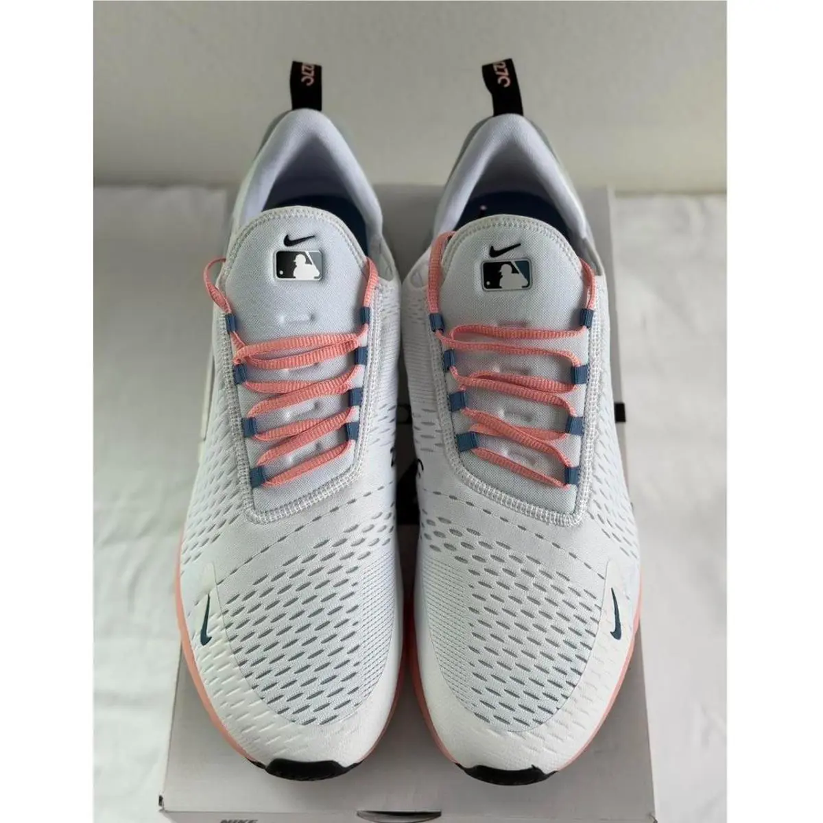Nike shoes - White 5