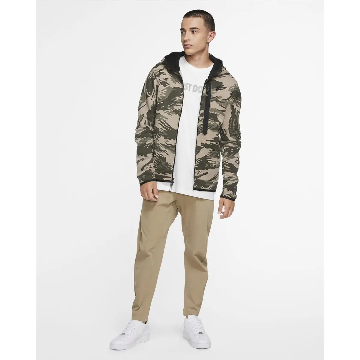 Nike clothing - Green (UPC: 194494689787) 5