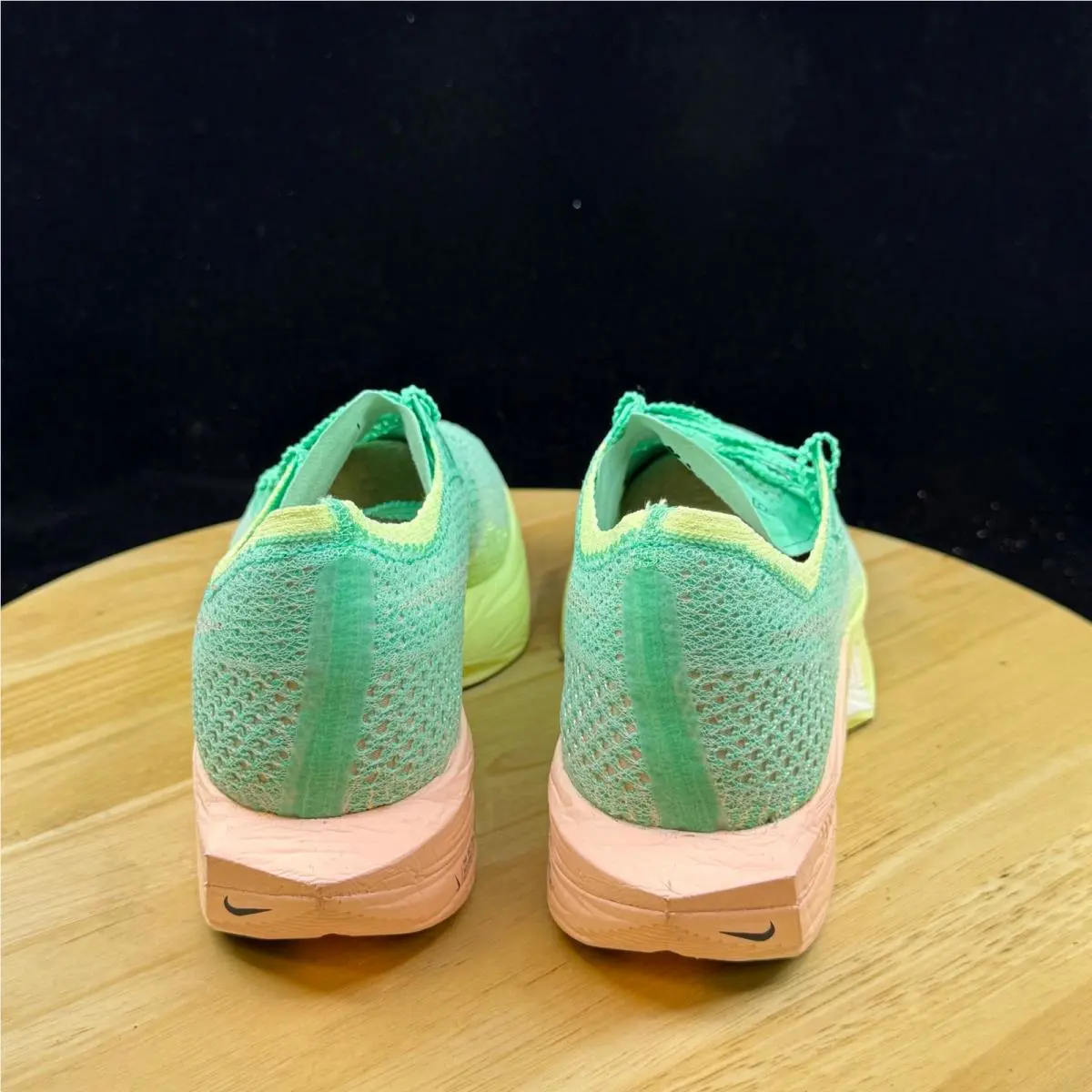 Nike shoes - Green 4