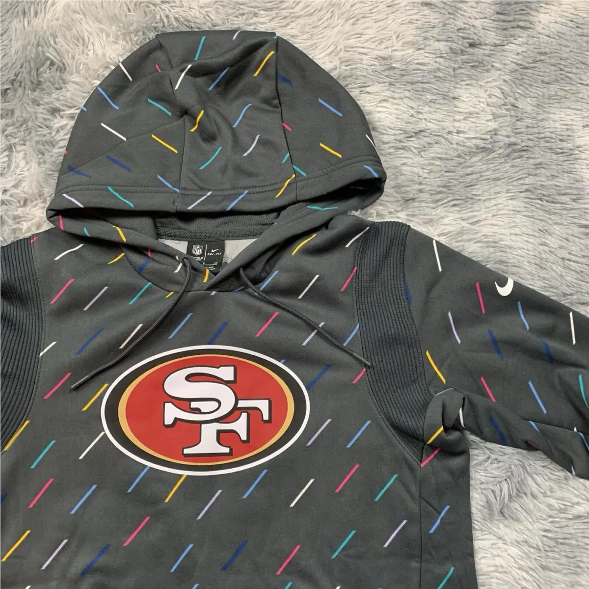 Nike clothing - Gray 3