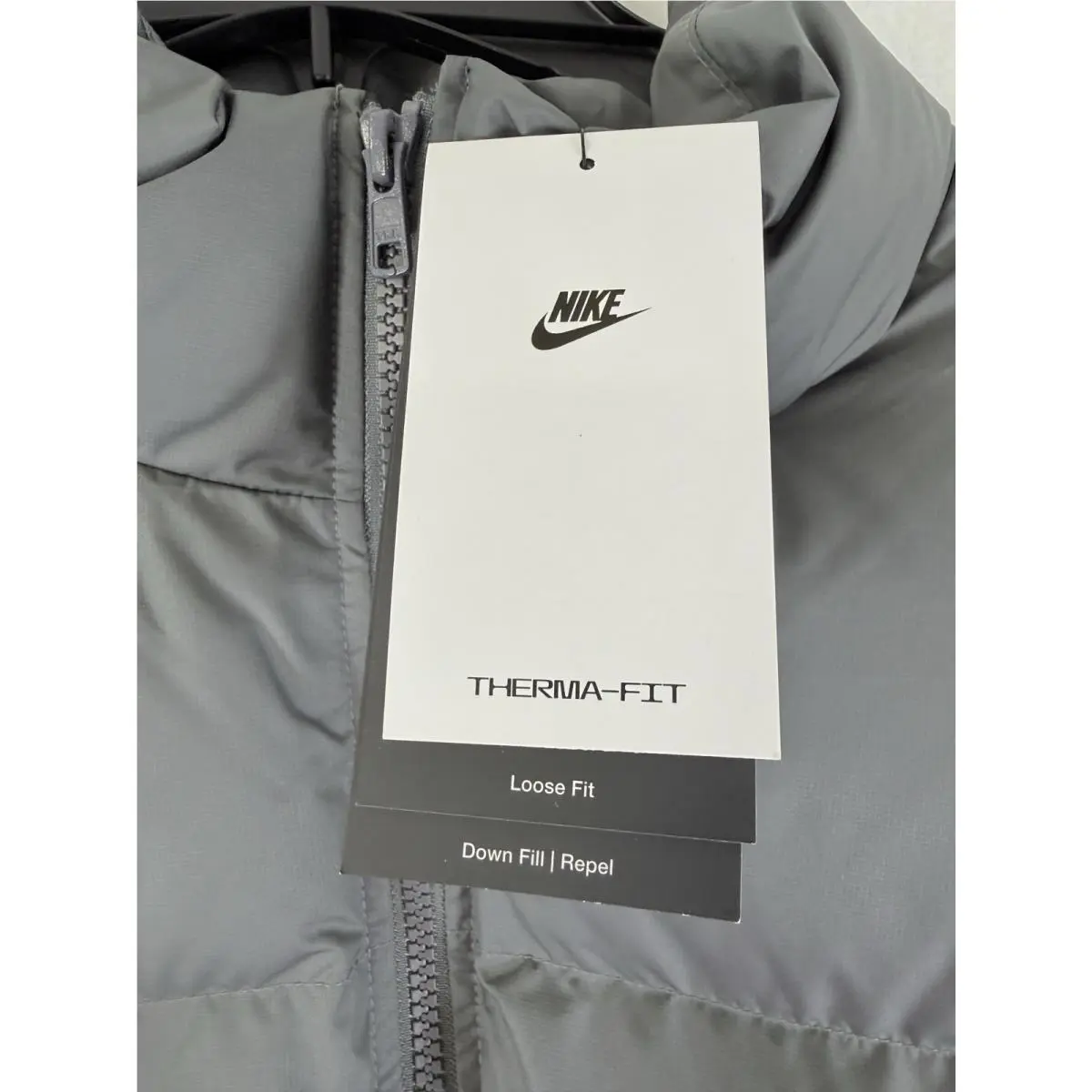 Nike clothing - Nike 650 - Gray 1