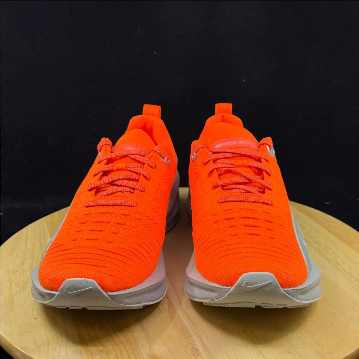 Nike shoes - Orange 4