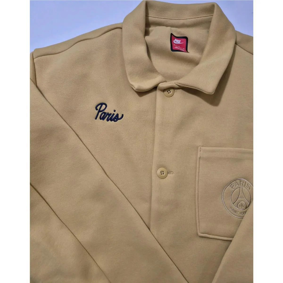Nike clothing - Gold 7
