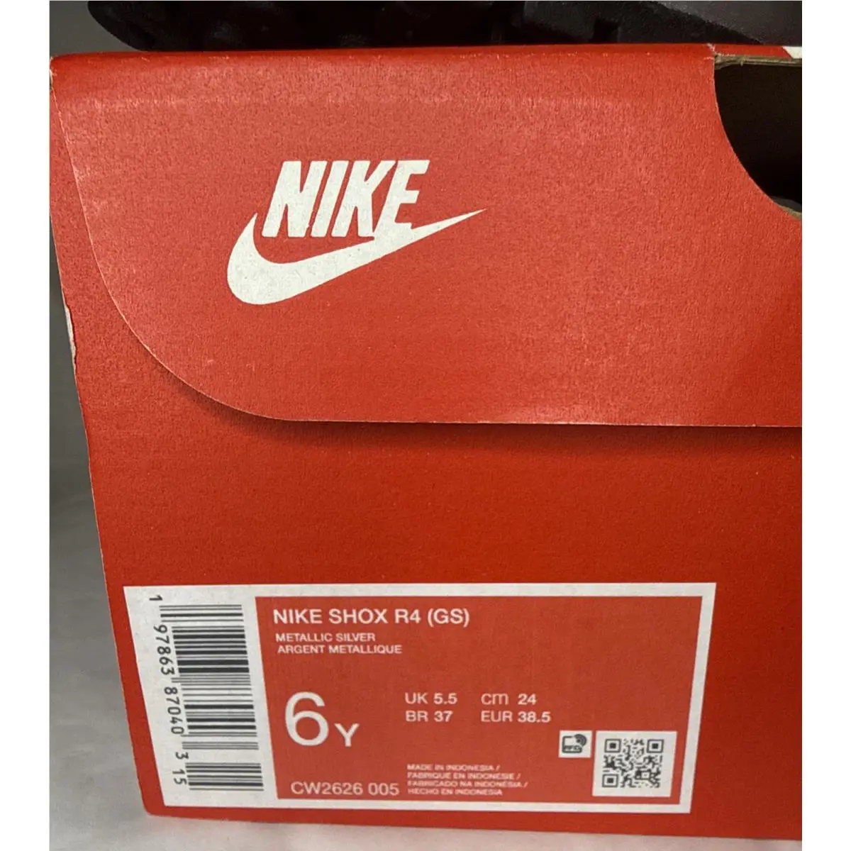 Nike shoes - Nike Shox R4 - Shox - Silver (UPC: 0197863870403) 4