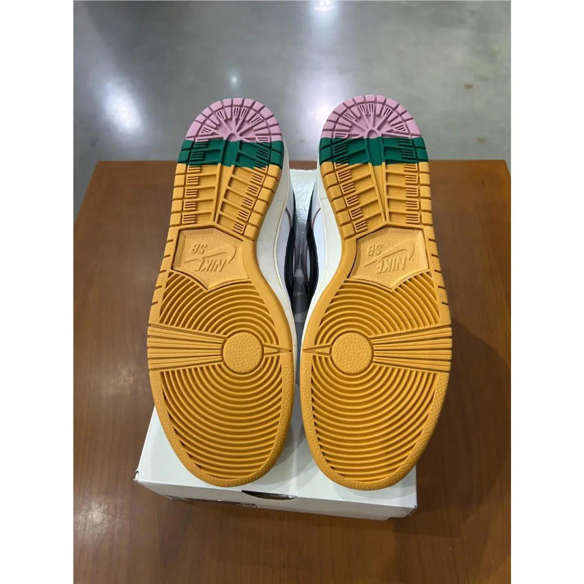 Nike shoes - Nike SB Dunk - Dunk - White 4