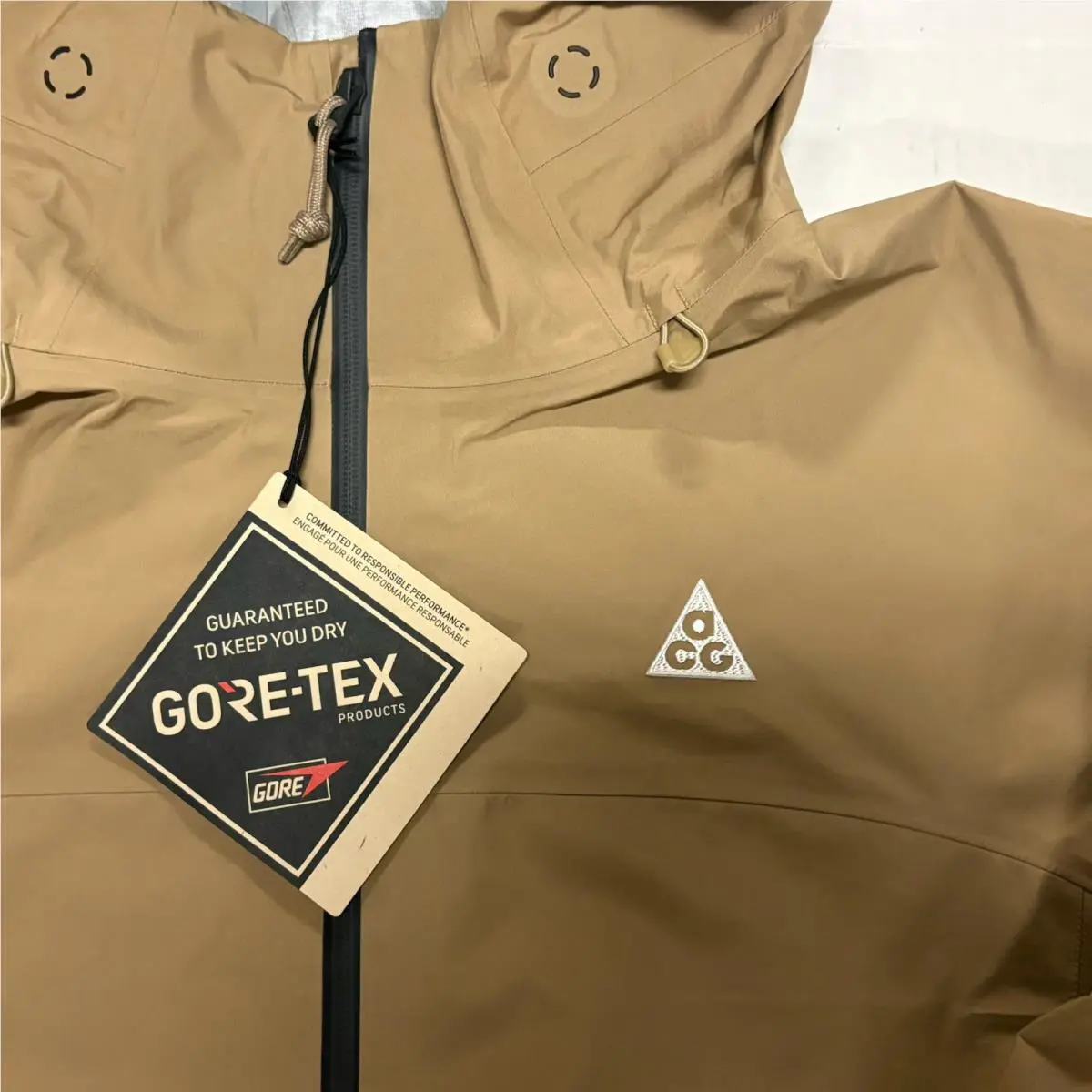 Nike clothing - Gore-Tex - FV8641297 - Beige 0