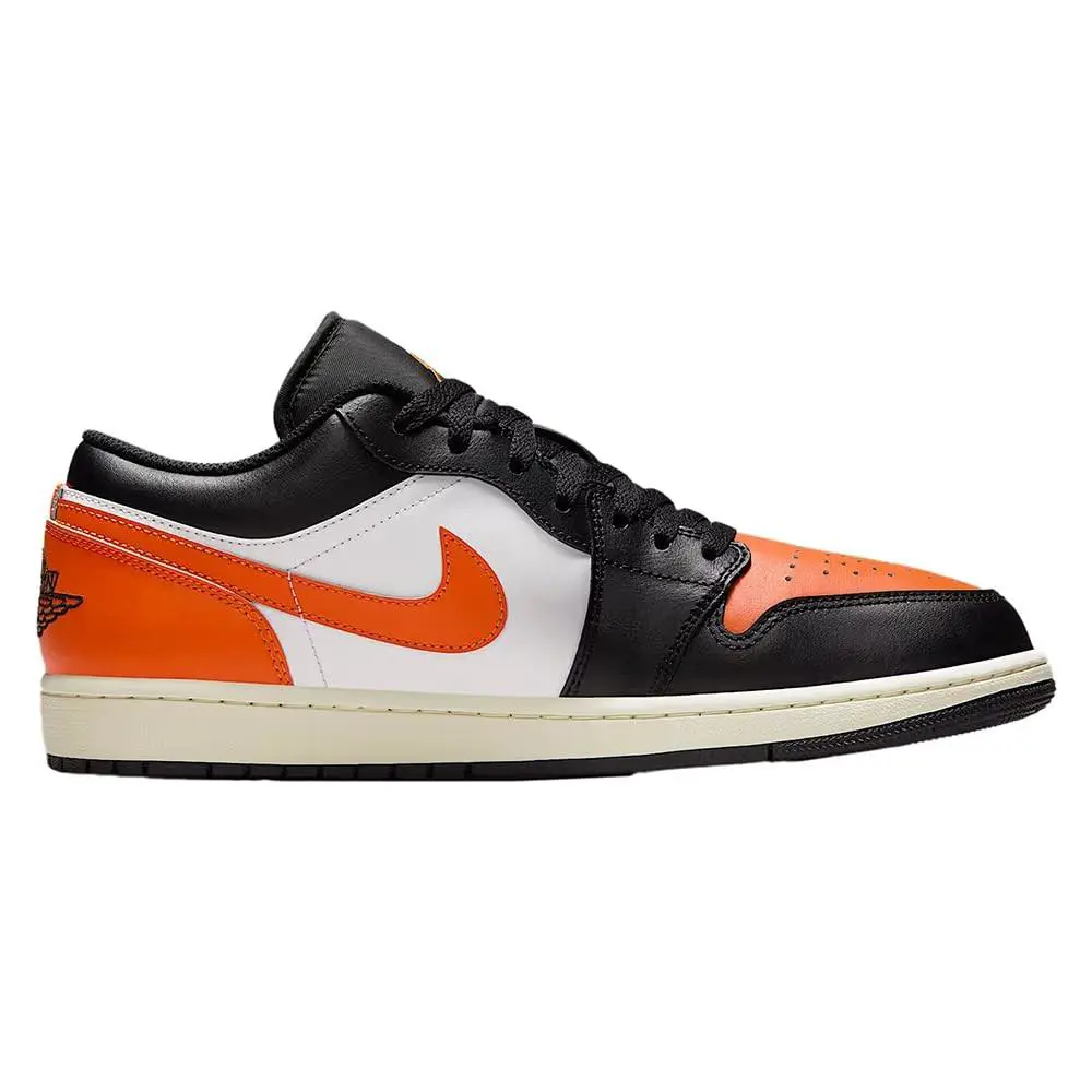 Nike shoes - Black (UPC: 198482116460) 1