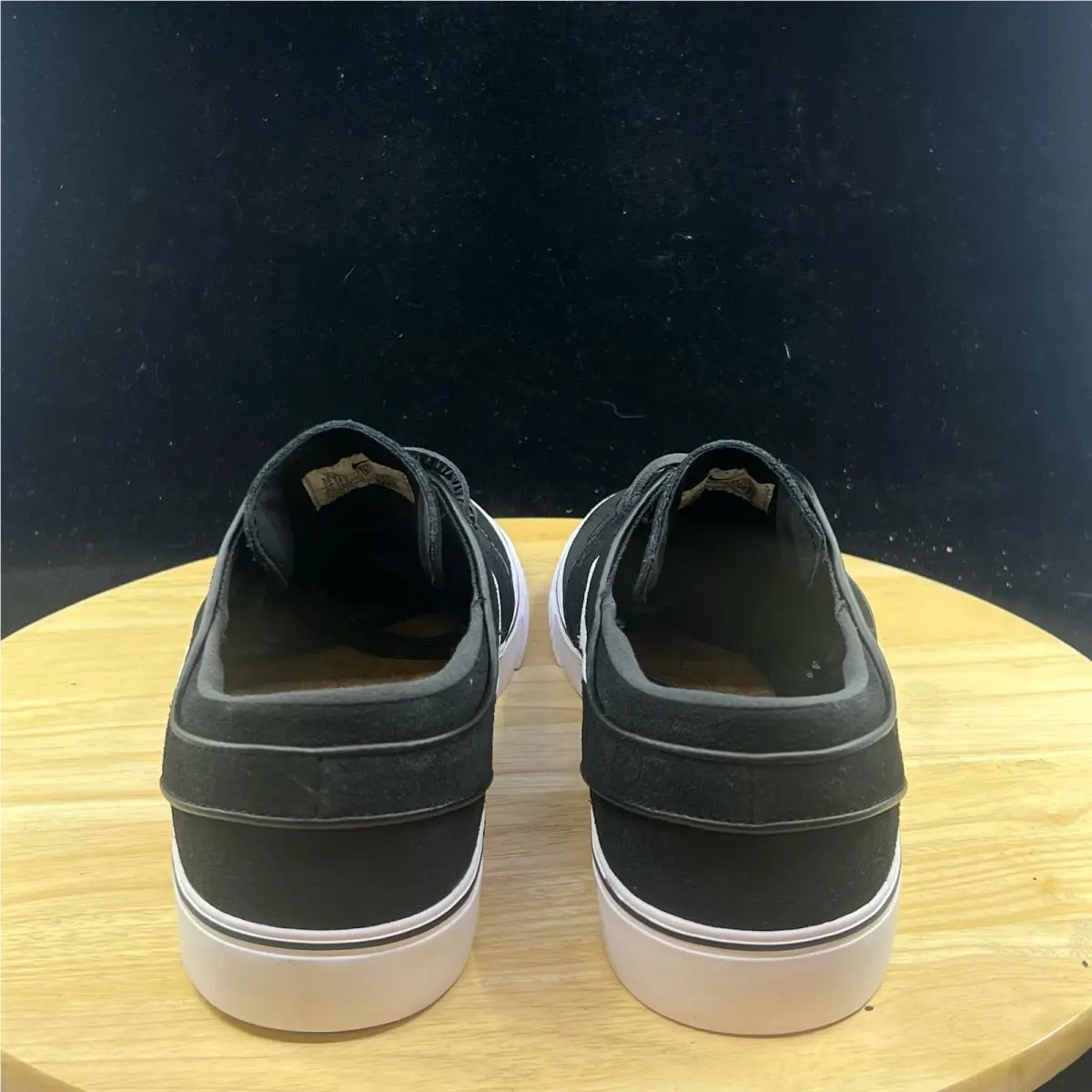 Nike shoes - Black 1