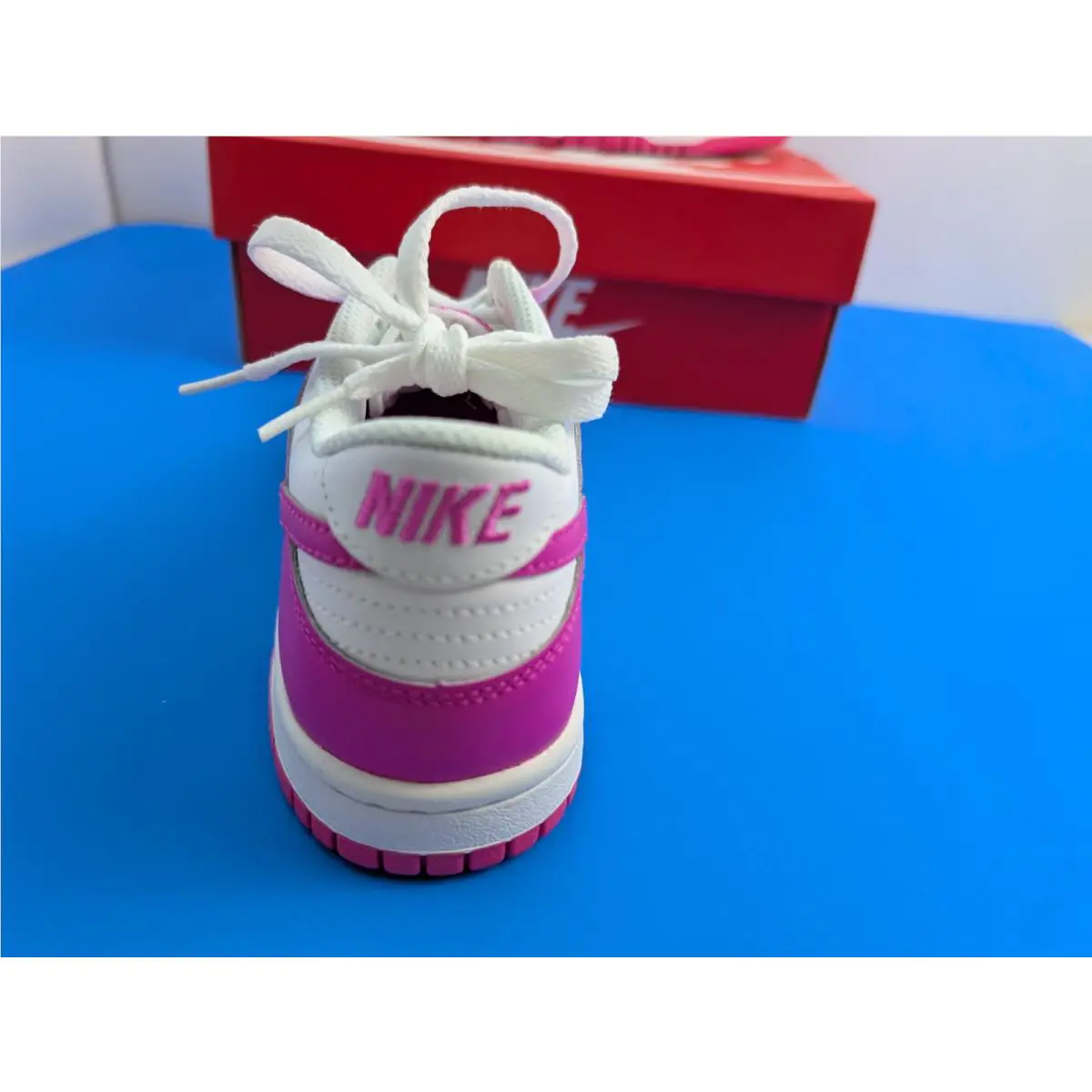 Nike shoes - White and Pink 2