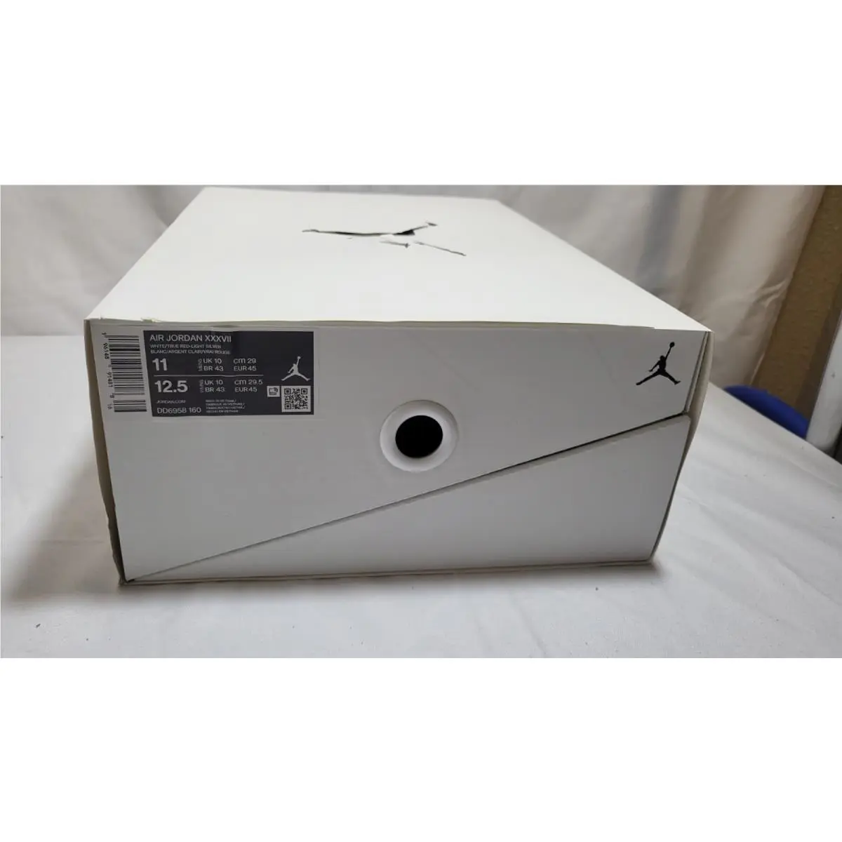 Nike shoes - Air Jordan 37 - Air - DD6959-160 - White 5