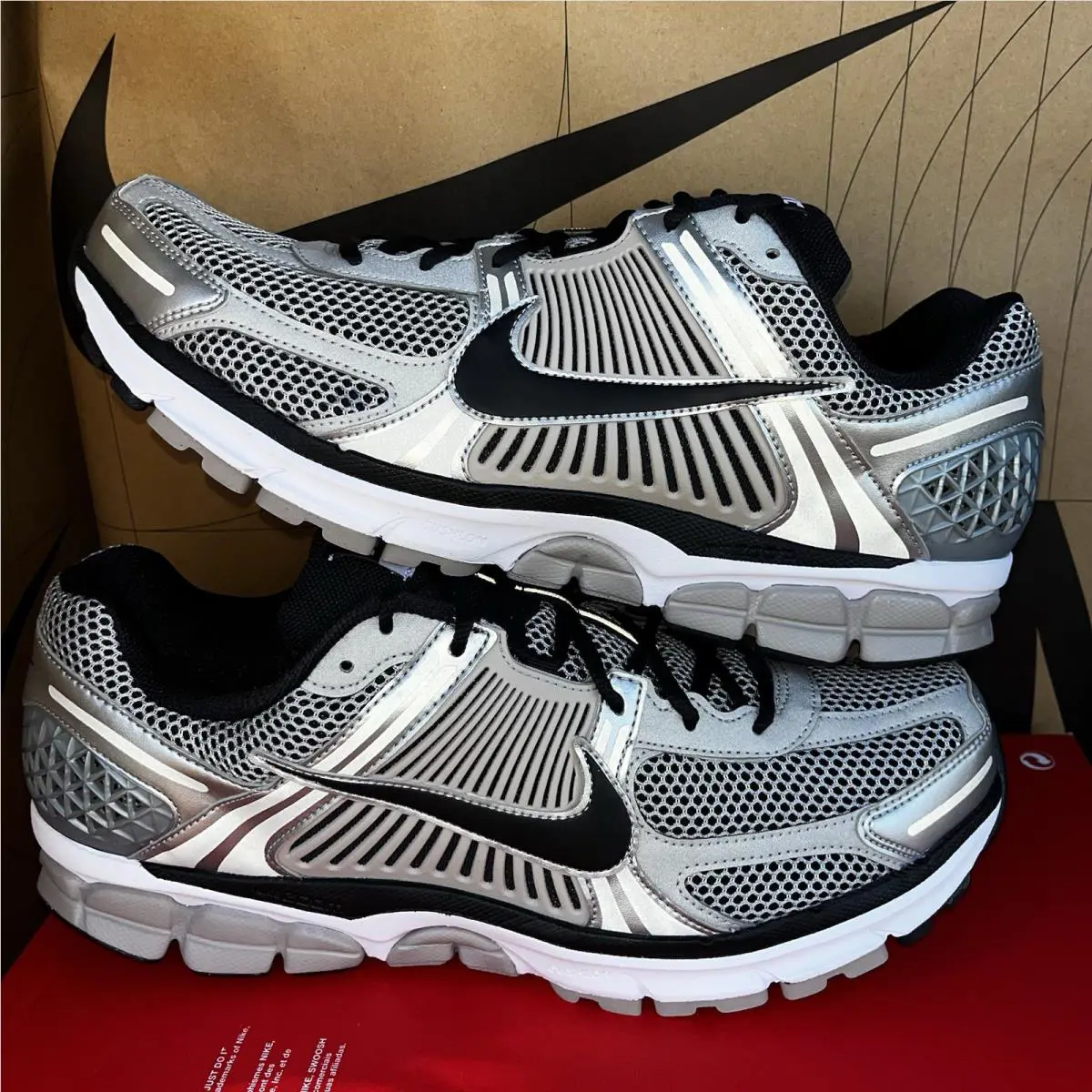 Nike shoes - Nike Zoom Vomero - Zoom Vomero - FJ4151-007 - Metallic Silver/Black 0