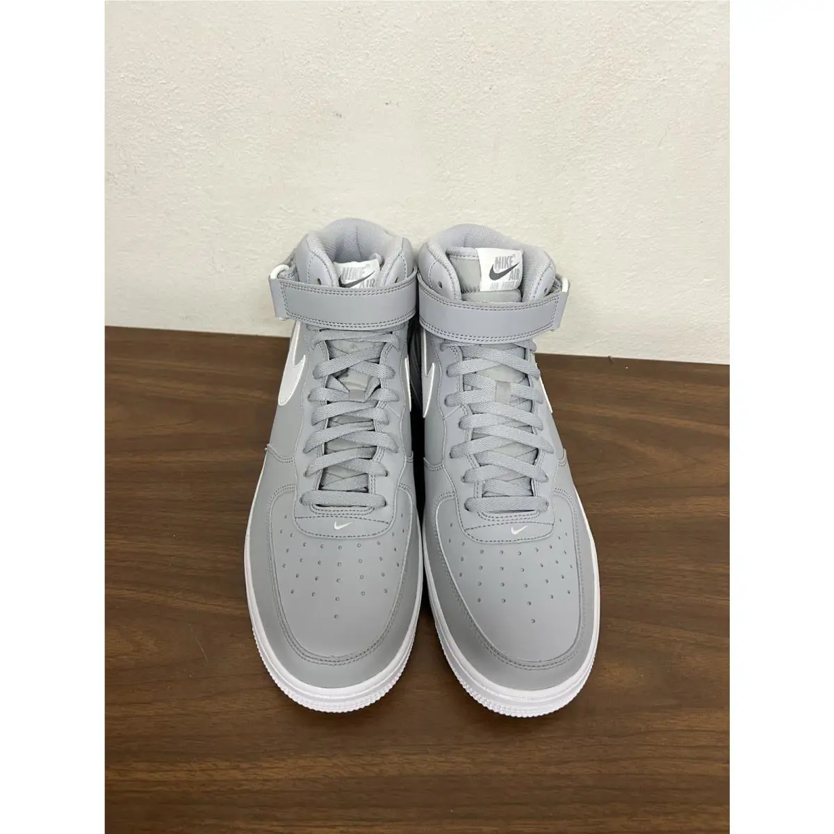 Nike shoes - Nike Air Force 1 - Air Force - 315123-111 - Gray 1
