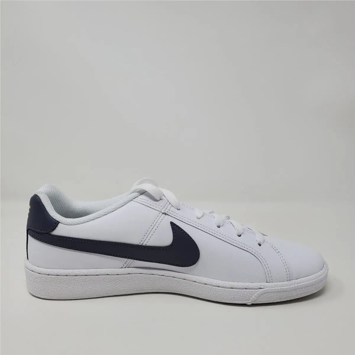 Nike shoes - Nike Court Royale - Court Royale - 794747-105 - White 4