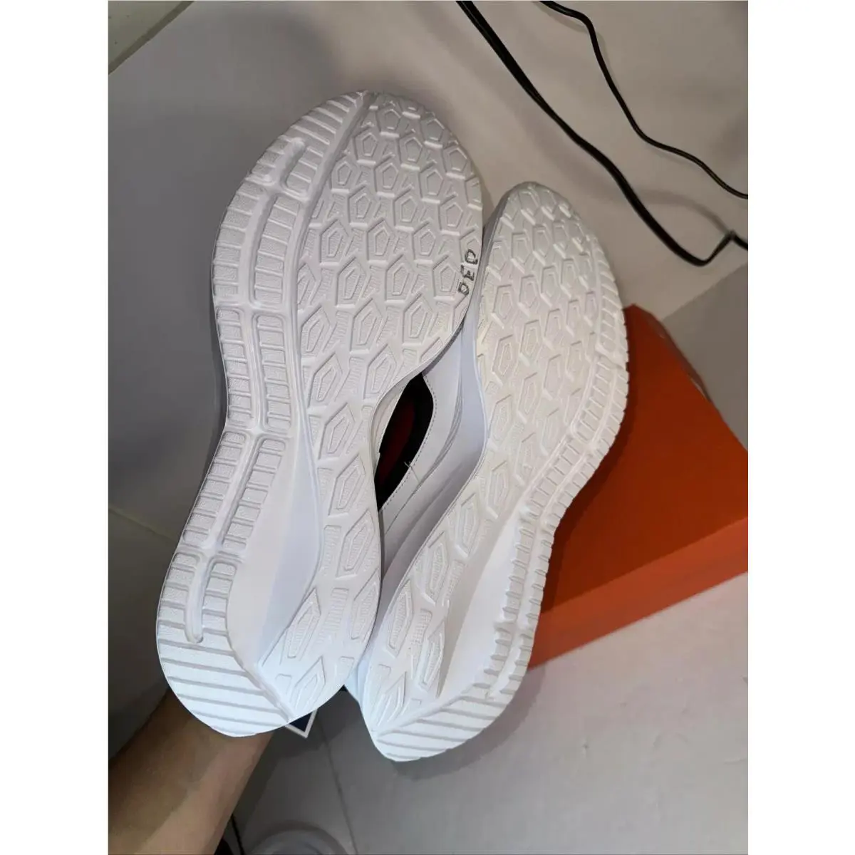 Nike shoes - Nike Todos - Todos - BQ3198-101 - White (UPC: 0192499321183) 5