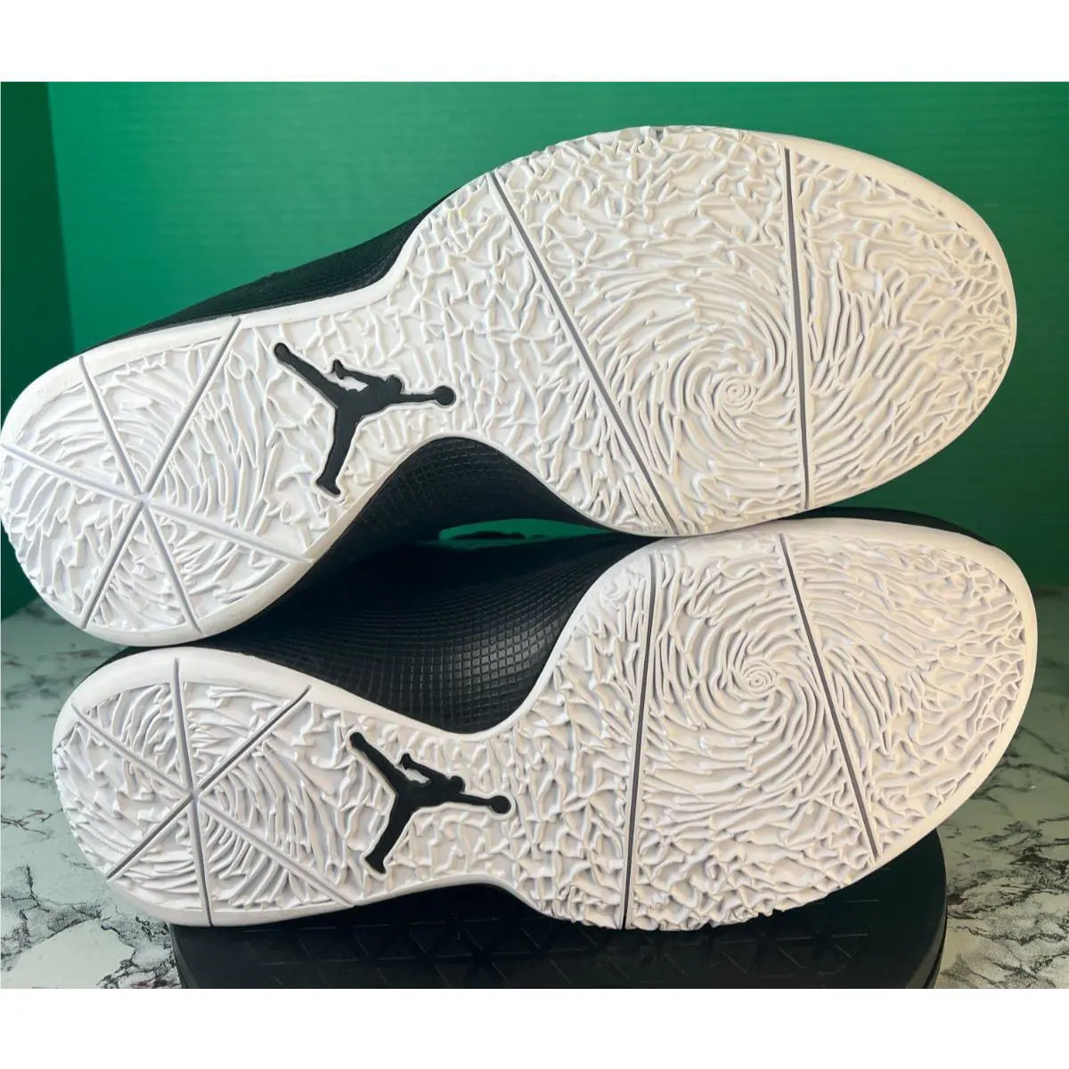 Nike shoes - Jordan 2011 A Flight - Flight - 453640-002 - Black (UPC: 00826220398471) 8