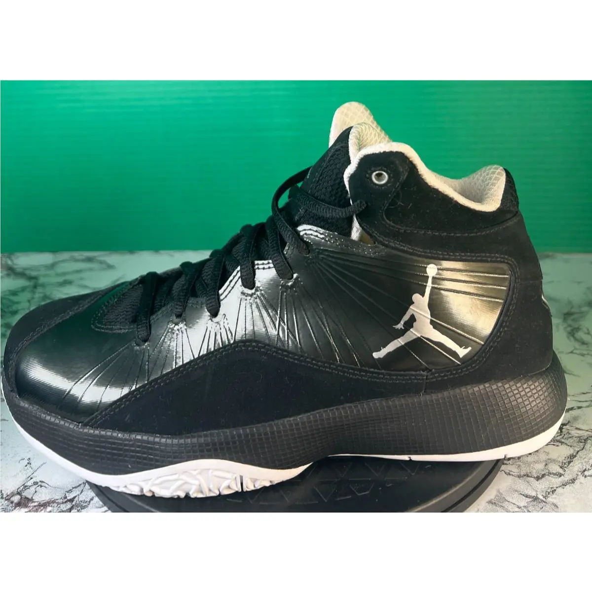 Nike shoes - Jordan 2011 A Flight - Flight - 453640-002 - Black (UPC: 00826220398471) 3