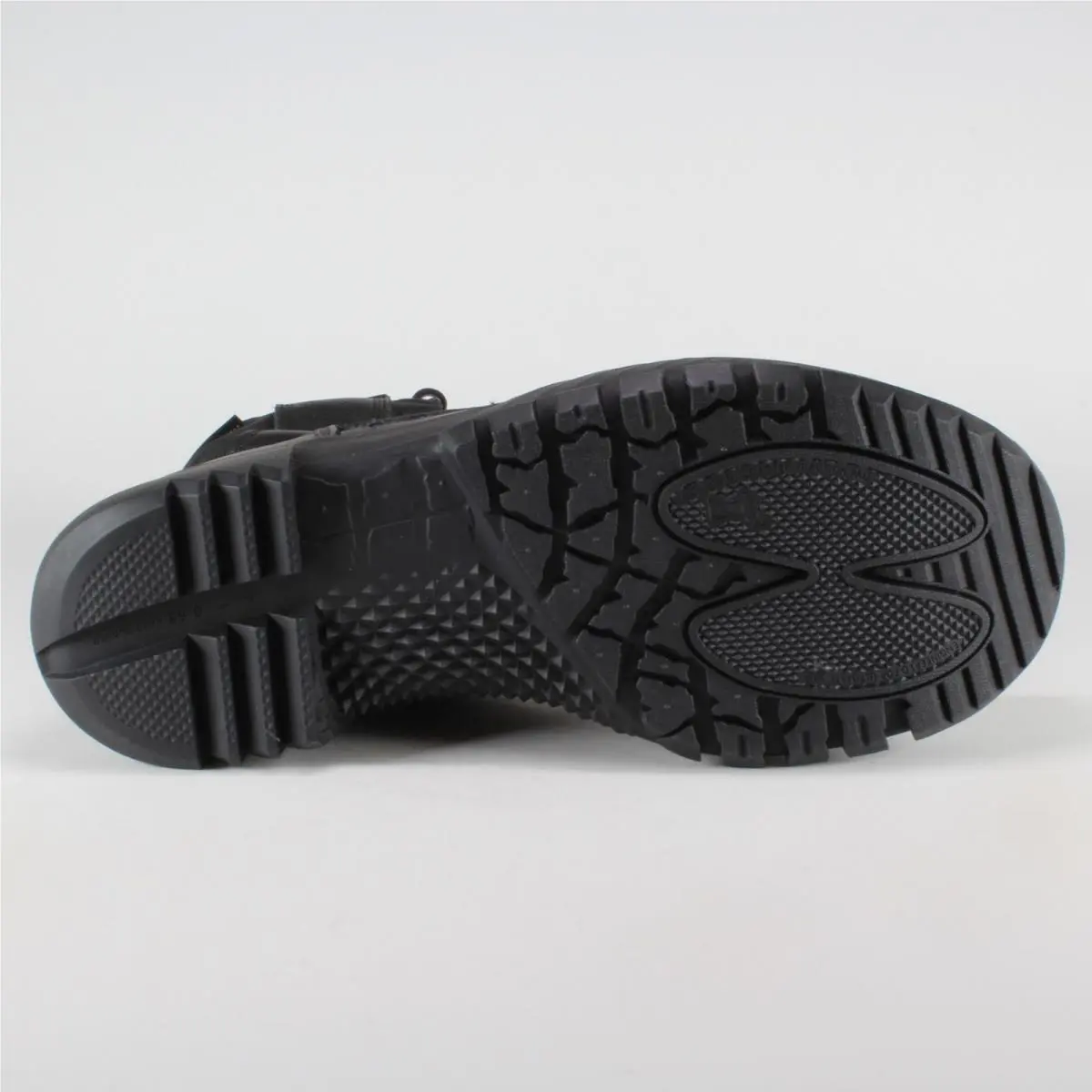 Nike shoes - Nike SFB 6