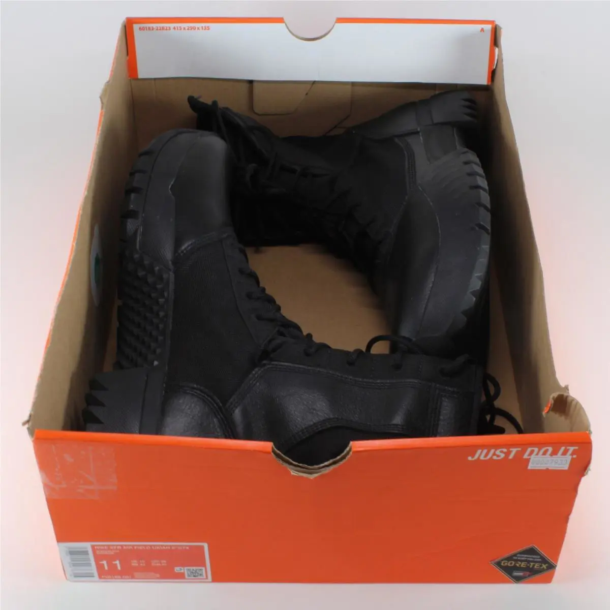 Nike shoes - Nike SFB 6