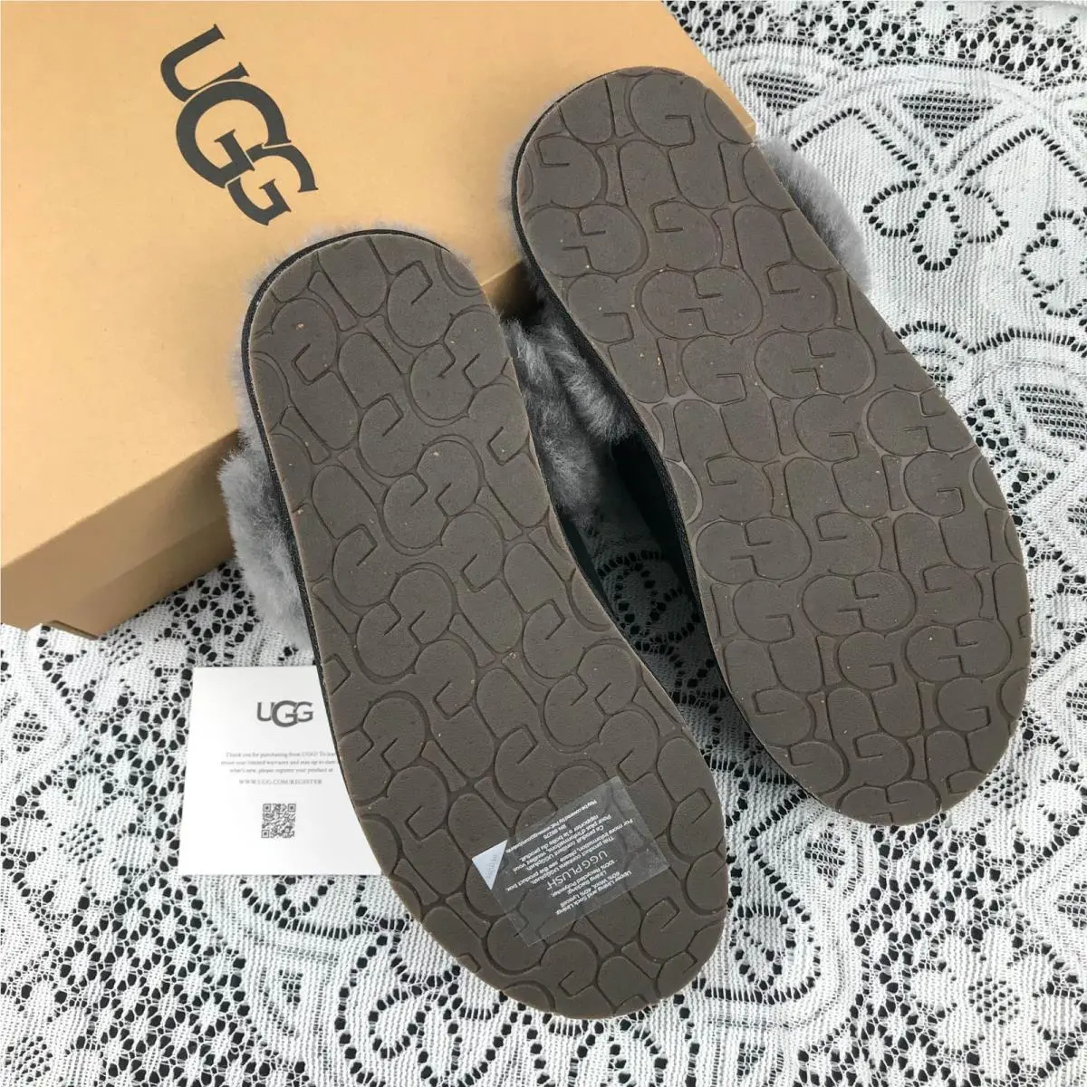 UGG shoes - UGG Scuffette II - Scuffette - Black 5