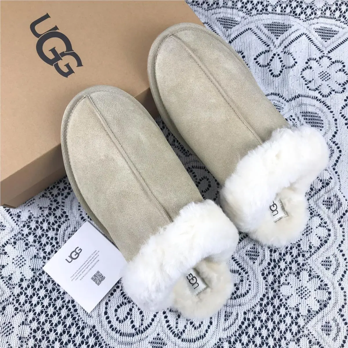 UGG shoes - UGG Scuffette II - Scuffette - Sand brown 8