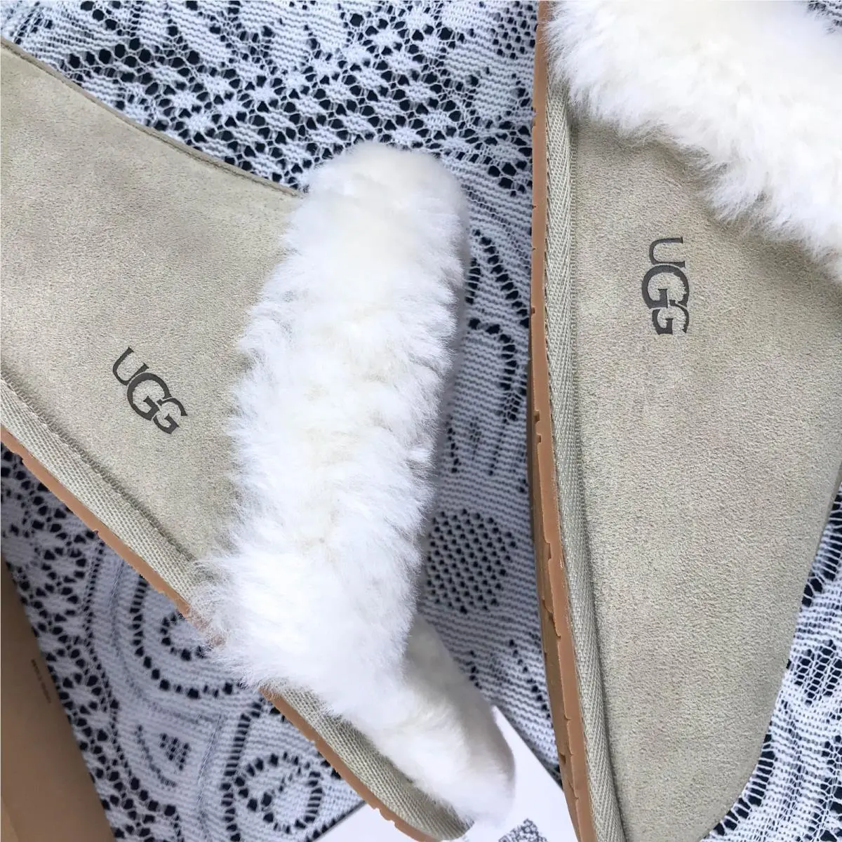 UGG shoes - UGG Scuffette II - Scuffette - Sand brown 11