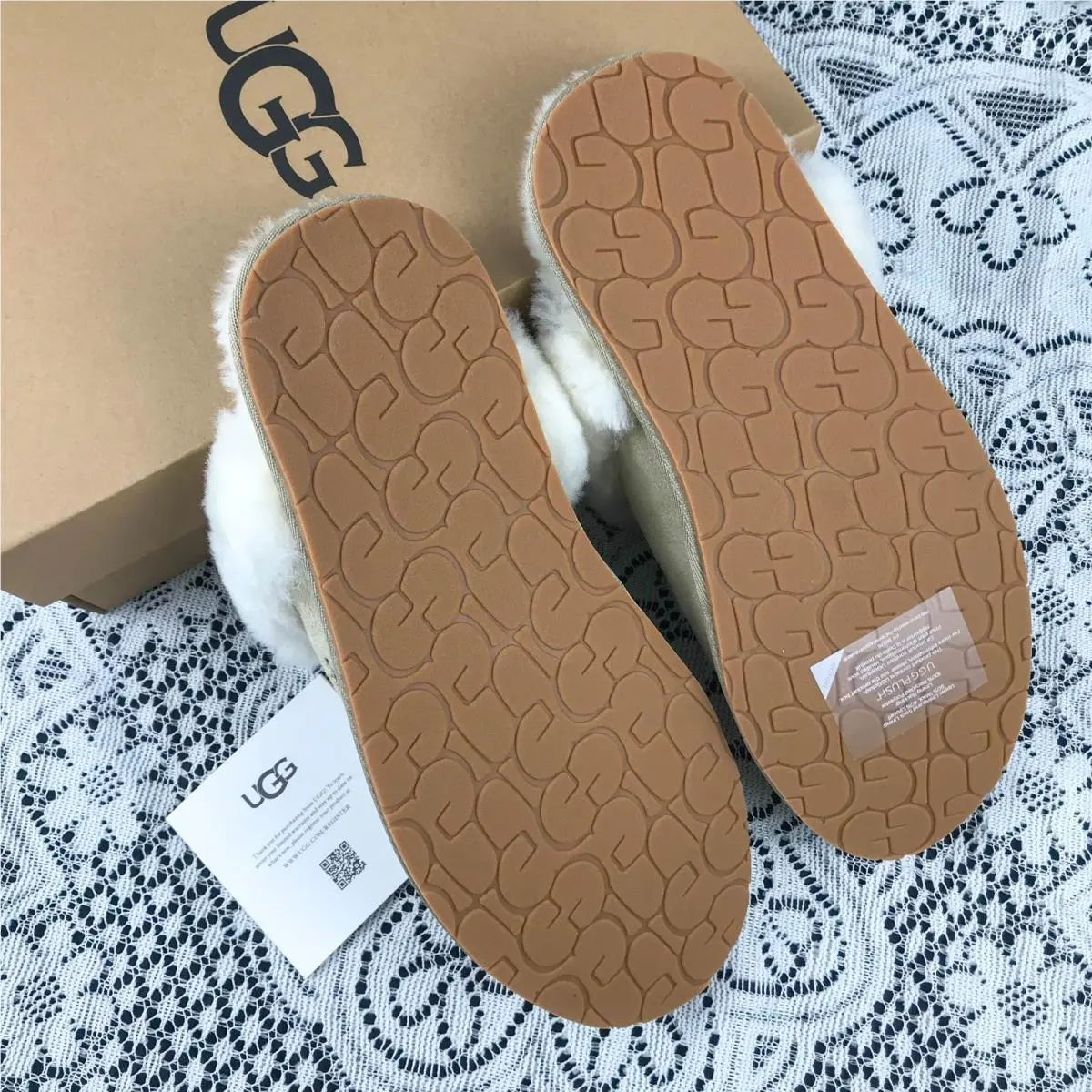 UGG shoes - UGG Scuffette II - Scuffette - Sand brown 12