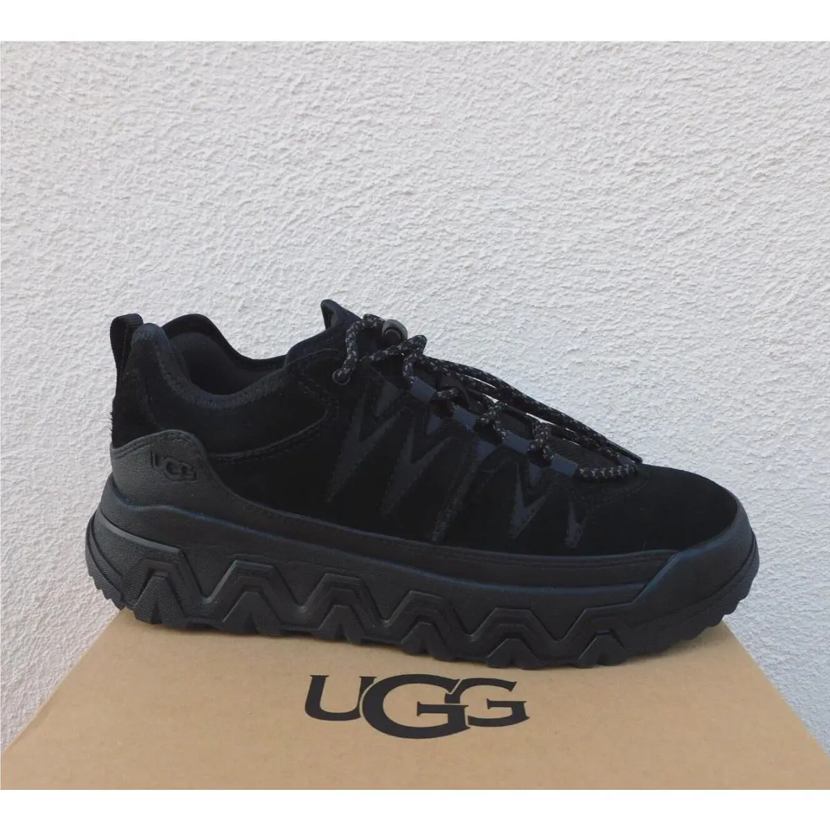 UGG shoes - UGG CapTrail - CapTrail - Black (UPC: 197634326412) 2