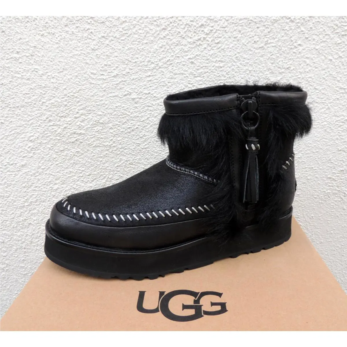 UGG shoes - UGG Fluff Punk - Fluff Punk - Black (UPC: 192410157136) 1