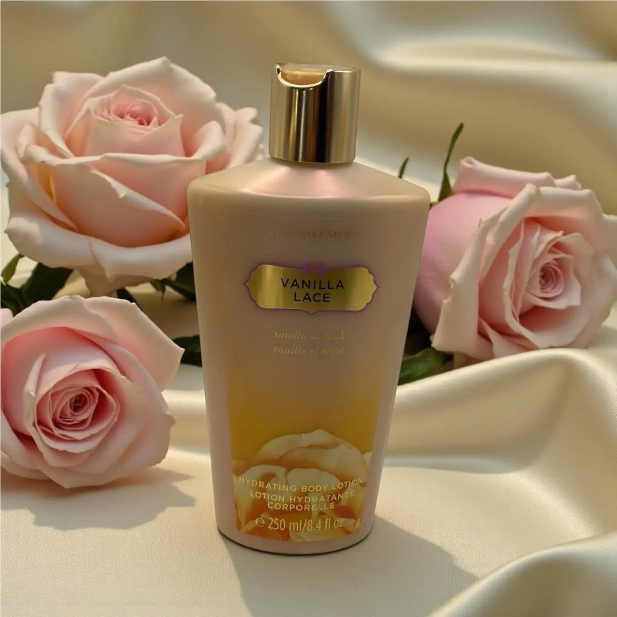 Vintage Victoria`s Secret Vanilla Lace Musk Hydrating Body Lotion - 8.4 fl oz