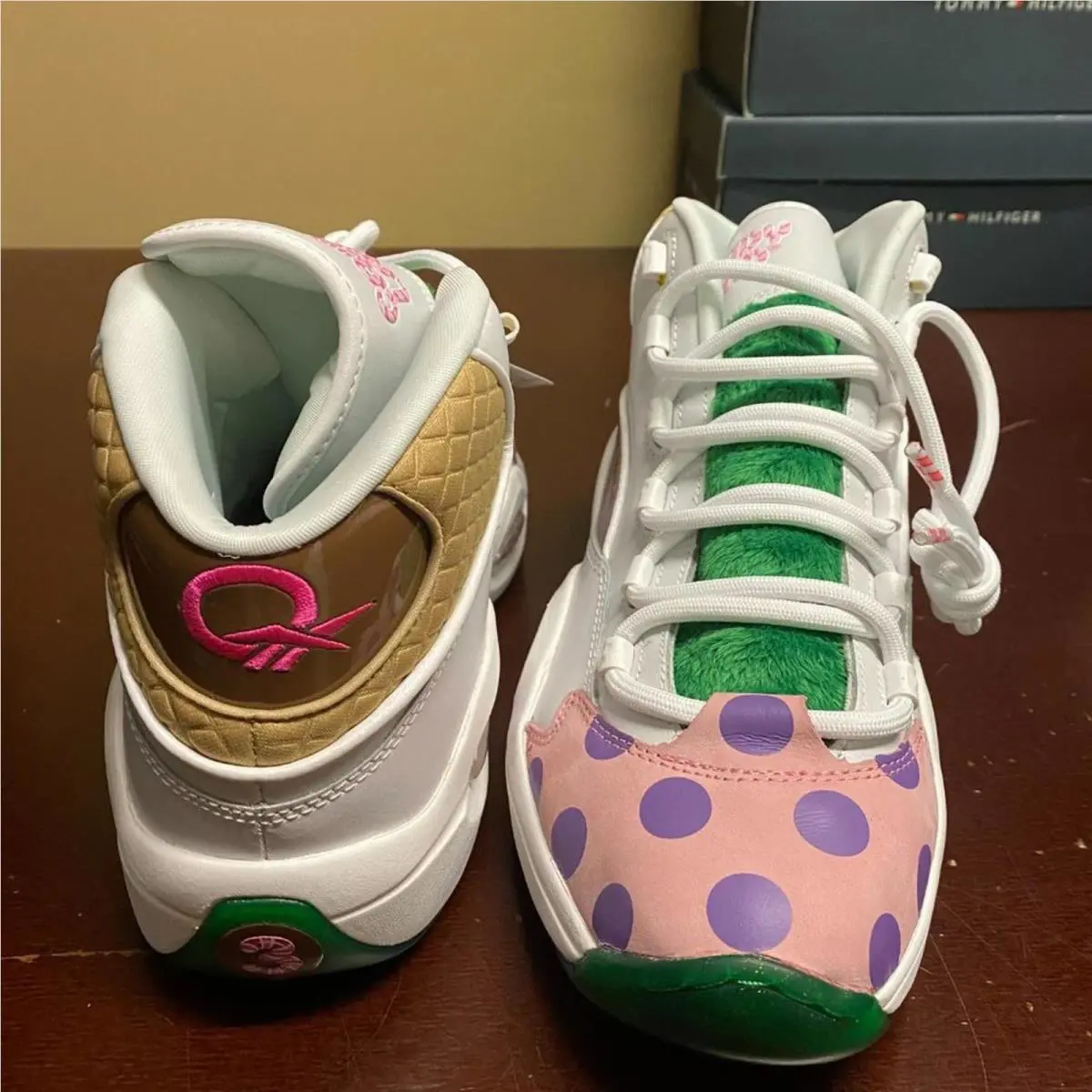Reebok shoes - White 2
