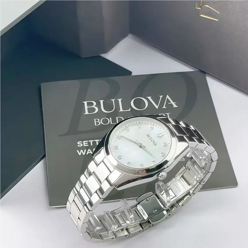 Bulova Surveyor 96P228 Women`s Quartz Watch Mother of Pearl Dial 31mm
