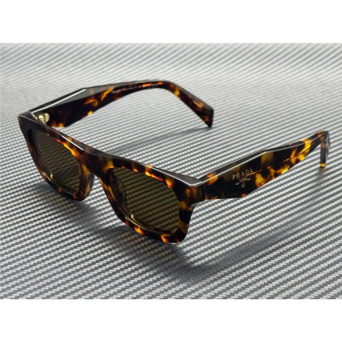 Prada PR C06S 14L10U Honey Tortoise Brown Polarized Women`s 50 mm Sunglasses
