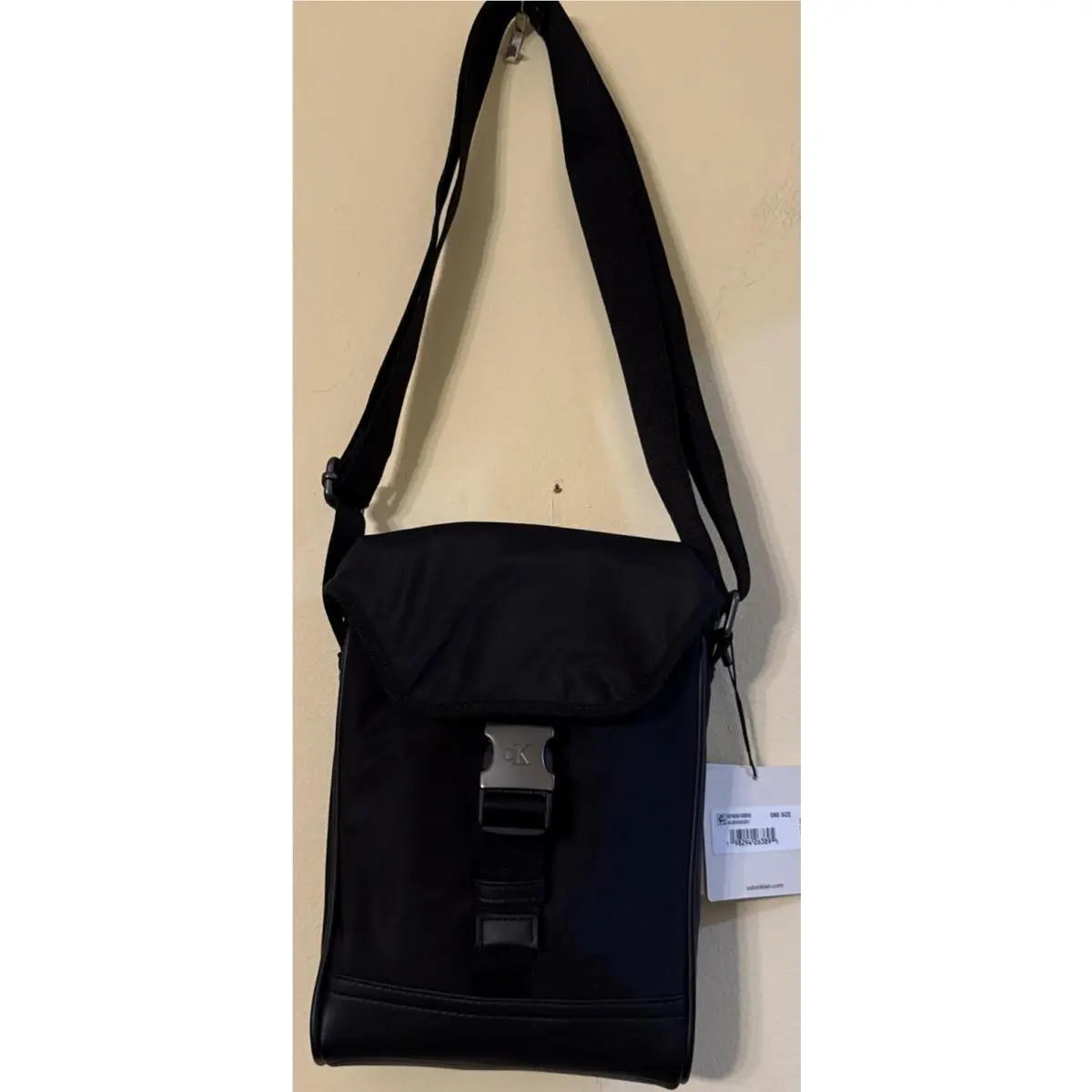 Calvin Klein Mens Crossbody Bag Black Size Small
