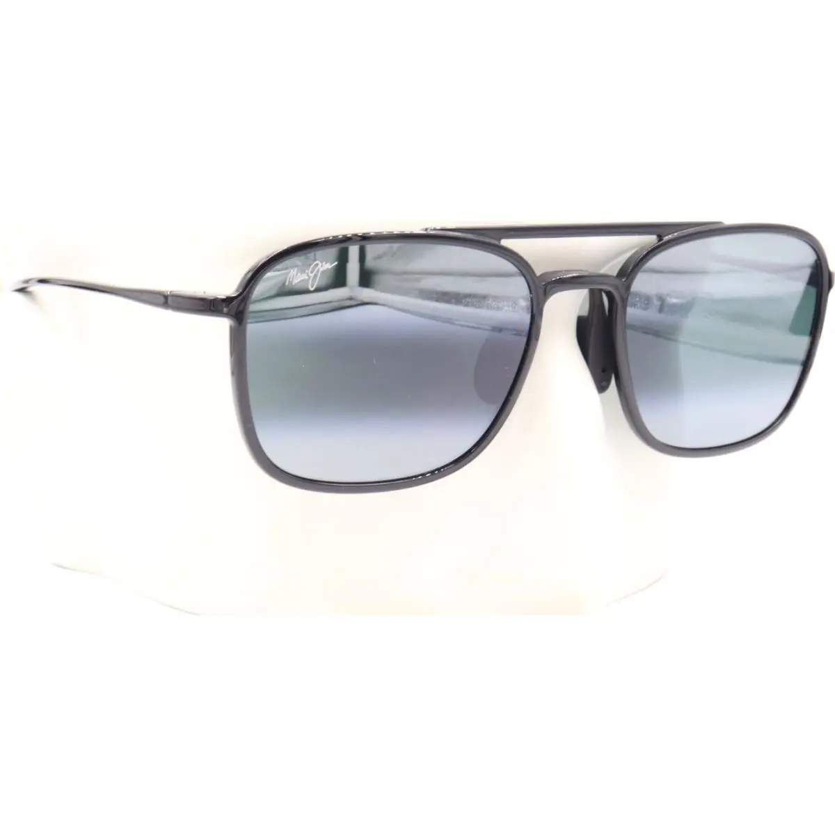 Maui Jim Keokea Aviator Gray Gloss Black Sunglasses 447-02 / MJ0447S-001
