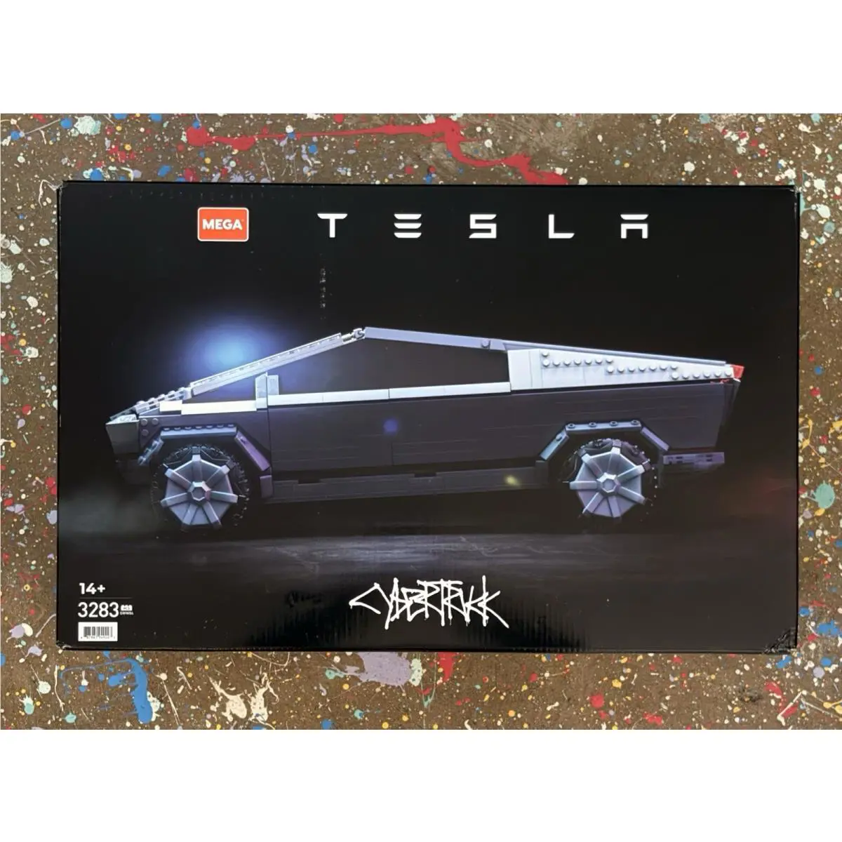 Tesla Cybertruck Mega Bloks Building Set. 3283 Pieces by Mattel Creations. GWW84