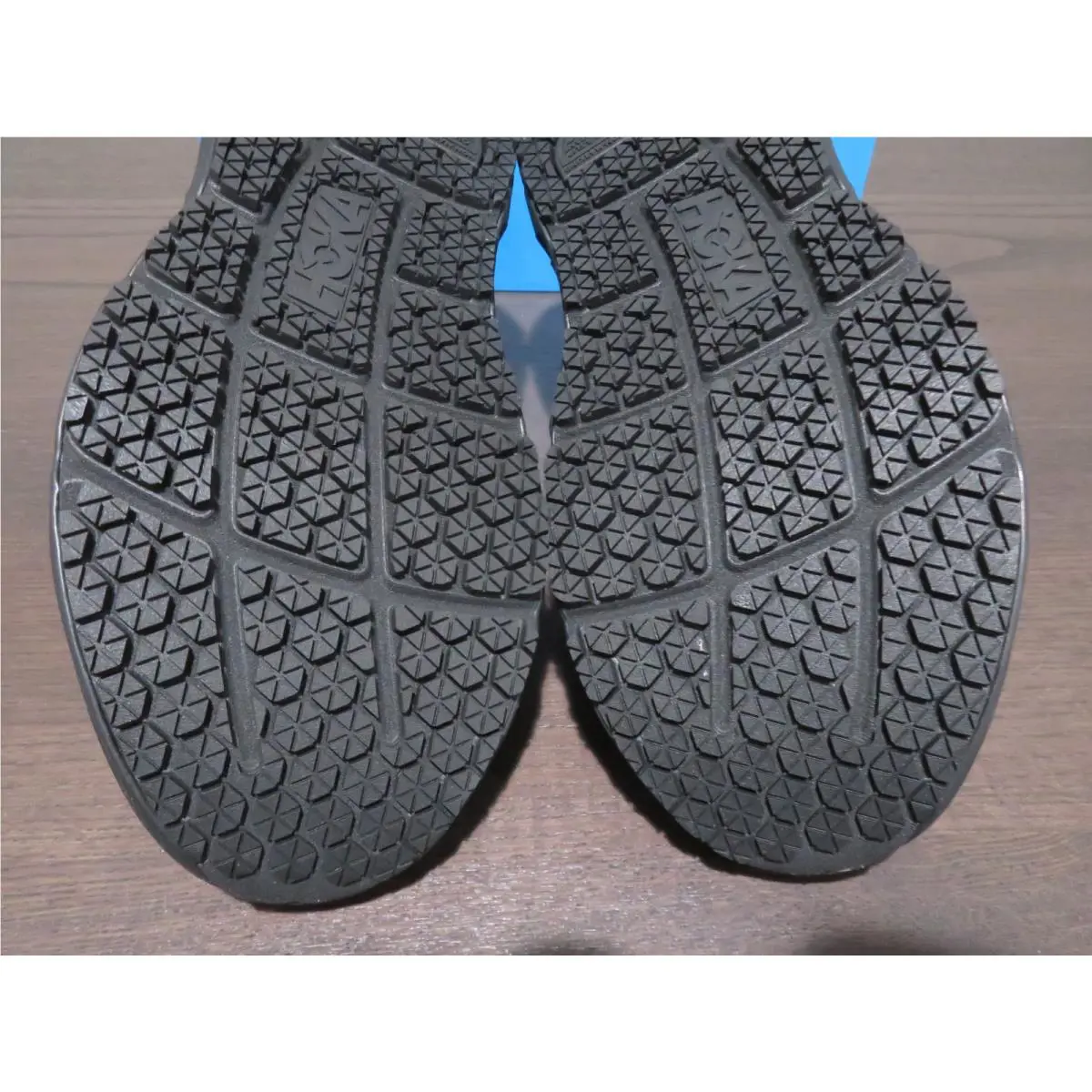 Hoka shoes - Hoka One One Arahi SR - 1168713 BBLC - Black 6