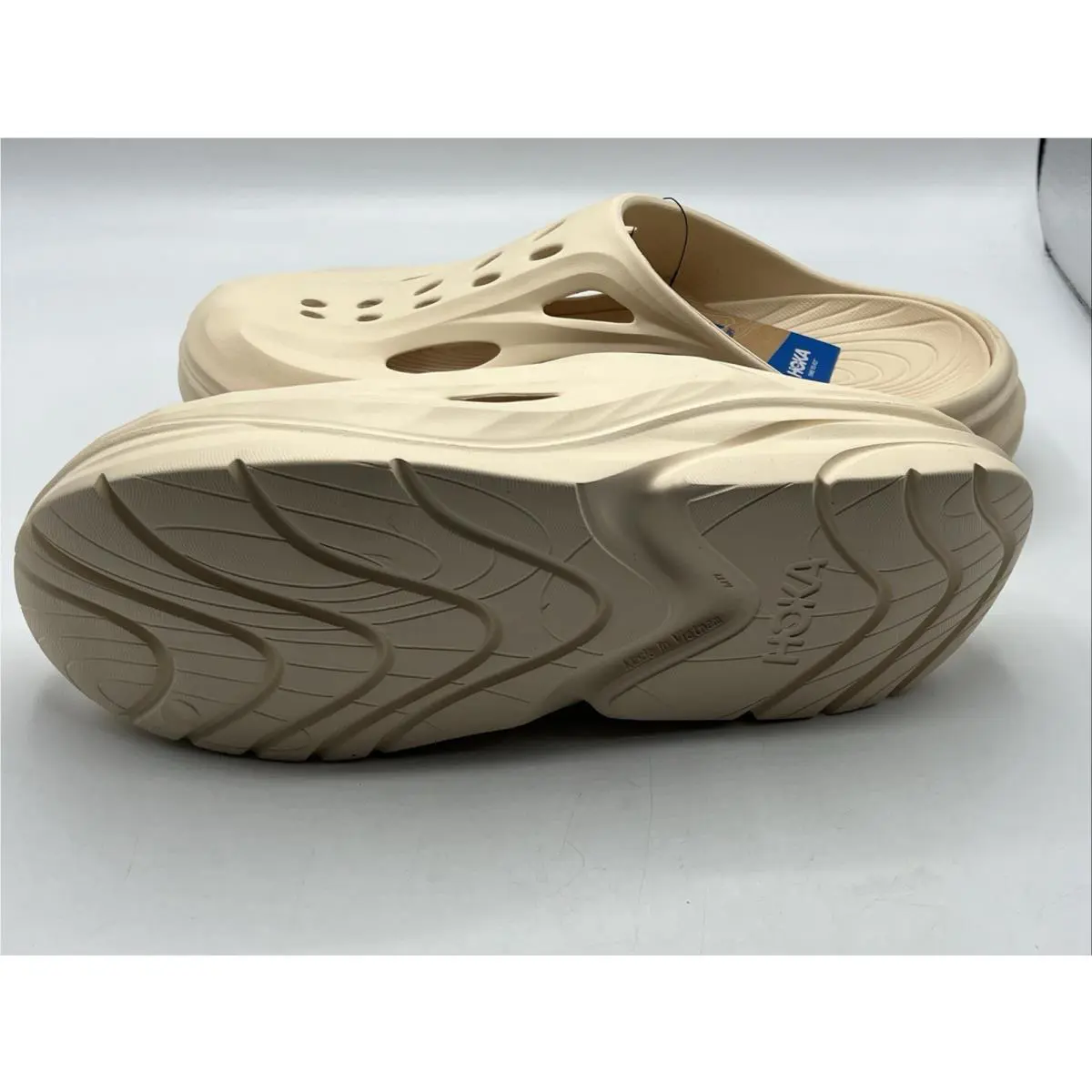 Hoka shoes - 1147951VLV - 1147951/VLV - Ivory (UPC: 197634122809) 3