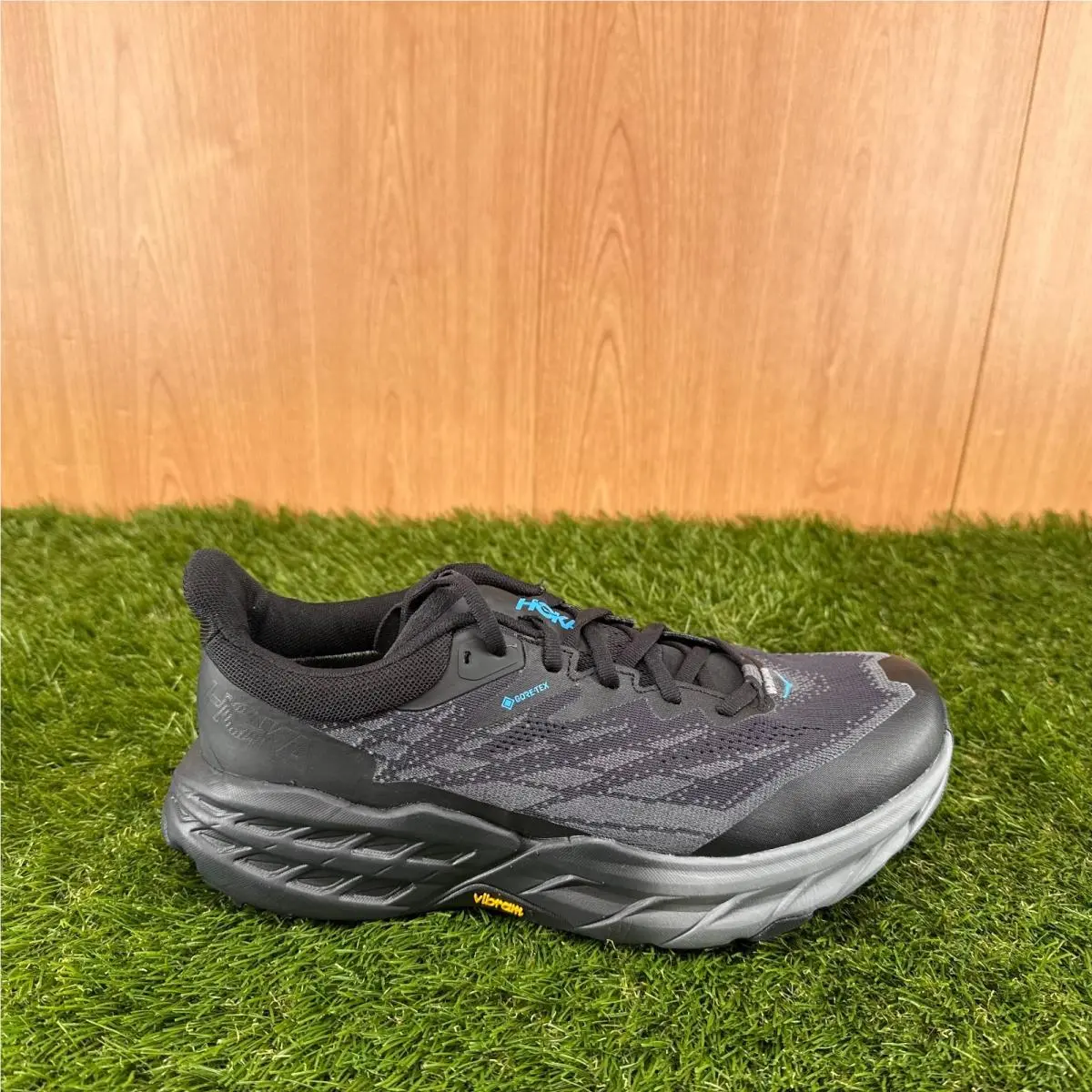 Hoka shoes - Hoka One One Speedgoat 5 - 1127912-BBLC - Black (UPC: 195719631581) 1