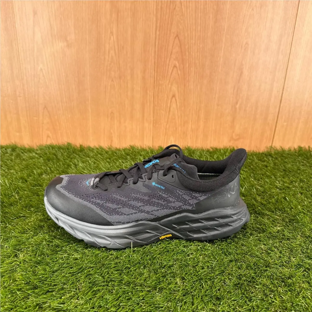 Hoka shoes - Hoka One One Speedgoat 5 - 1127912-BBLC - Black (UPC: 195719631581) 5