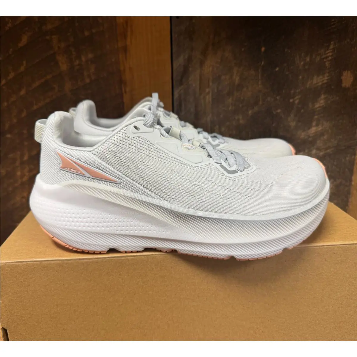 Altra shoes - Light Gray 3